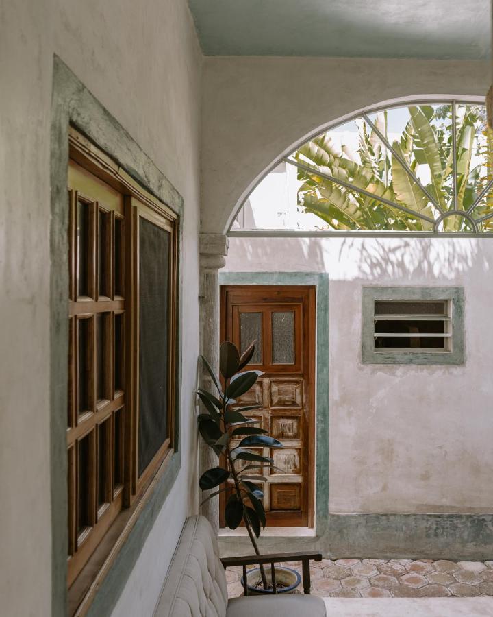 Casa Mezcla - Bed & Breakfast 메리다 외부 사진